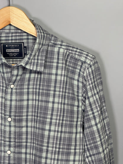 Men's Checked Full sleeve Double Cloth Shirt